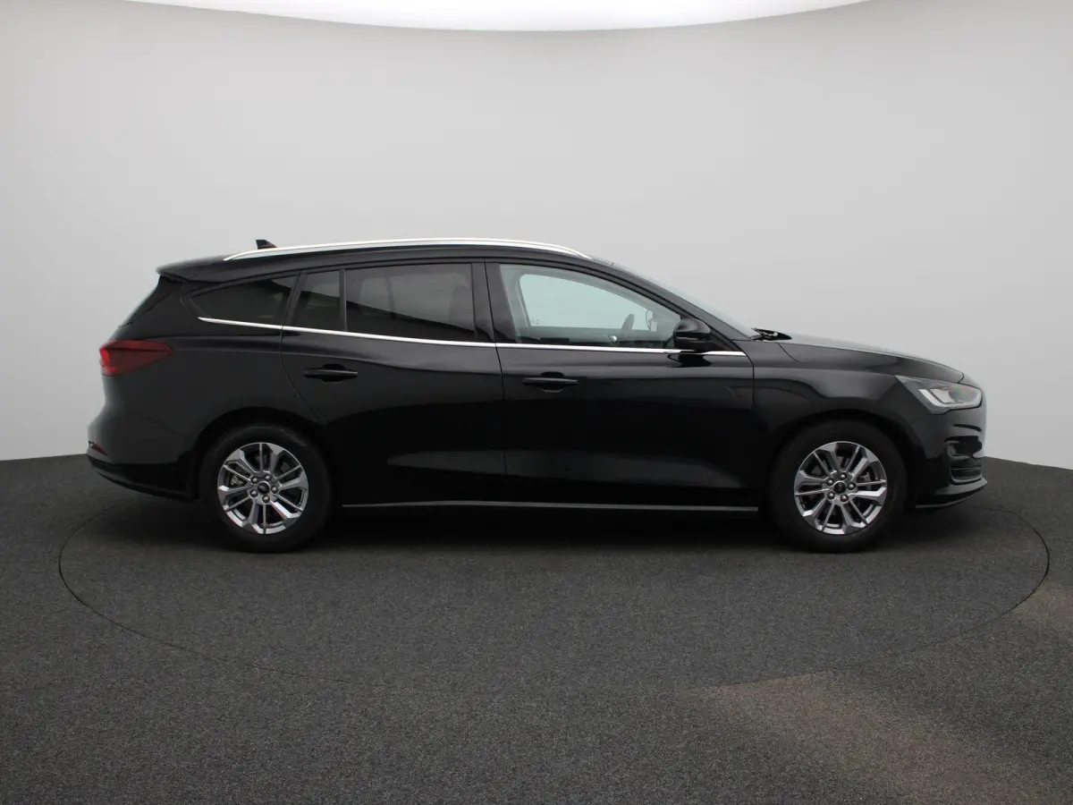 1.0 EcoBoost Hybrid Titanium | APPLE CARPLAY - ANDROID AUTO | PARKEERSENSOREN | NAVIGATIE | CLIMATE CONTROL | CRUISE CONTROL |