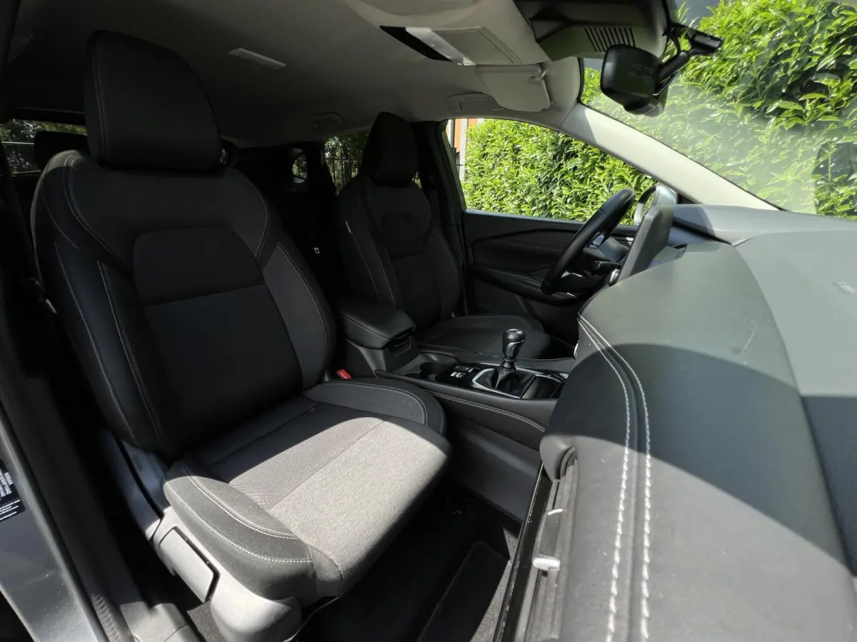 1.3 MHEV N-Connecta, NIEUW MODEL, NL AUTO, NAP LOGISCH, NAVIGATIE, CRUISE CONTROL, CLIMATE CONTROL, DODEHOEK, KEYLESS, LED, PDC, LICHTMETAAL 18"