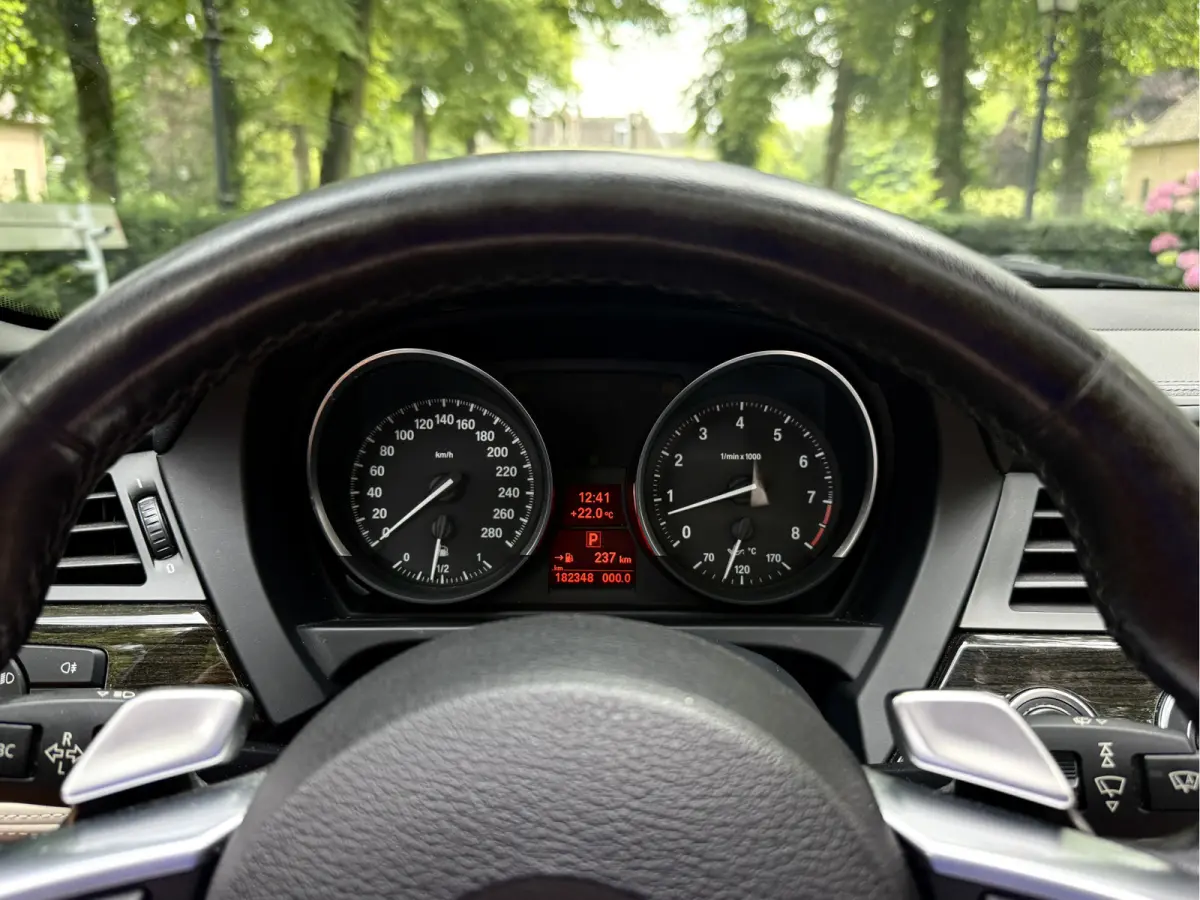 [E89] sDrive23i Aut. Design Pure White l Stuurverwarming l Xenon l Cruise Control