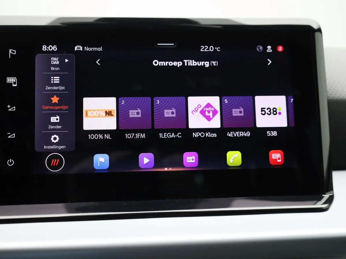 1.0 TSI FR Business Intense | ACHTERUITRIJCAMERA | STOELVERWARMING | APPLE CARPLAY - ANDROID AUTO | CLIMATE CONTROL | TREKHAAK |