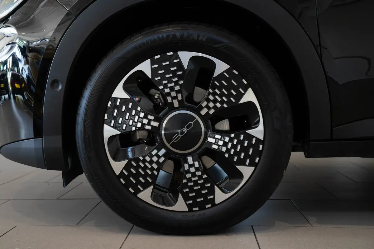 1.2 Hybrid La Prima | Camera | Lederen Bekleding | Stoelverwarming | Navigatie | Climate Controle | Keyless | Apple Carplay & Android Auto |