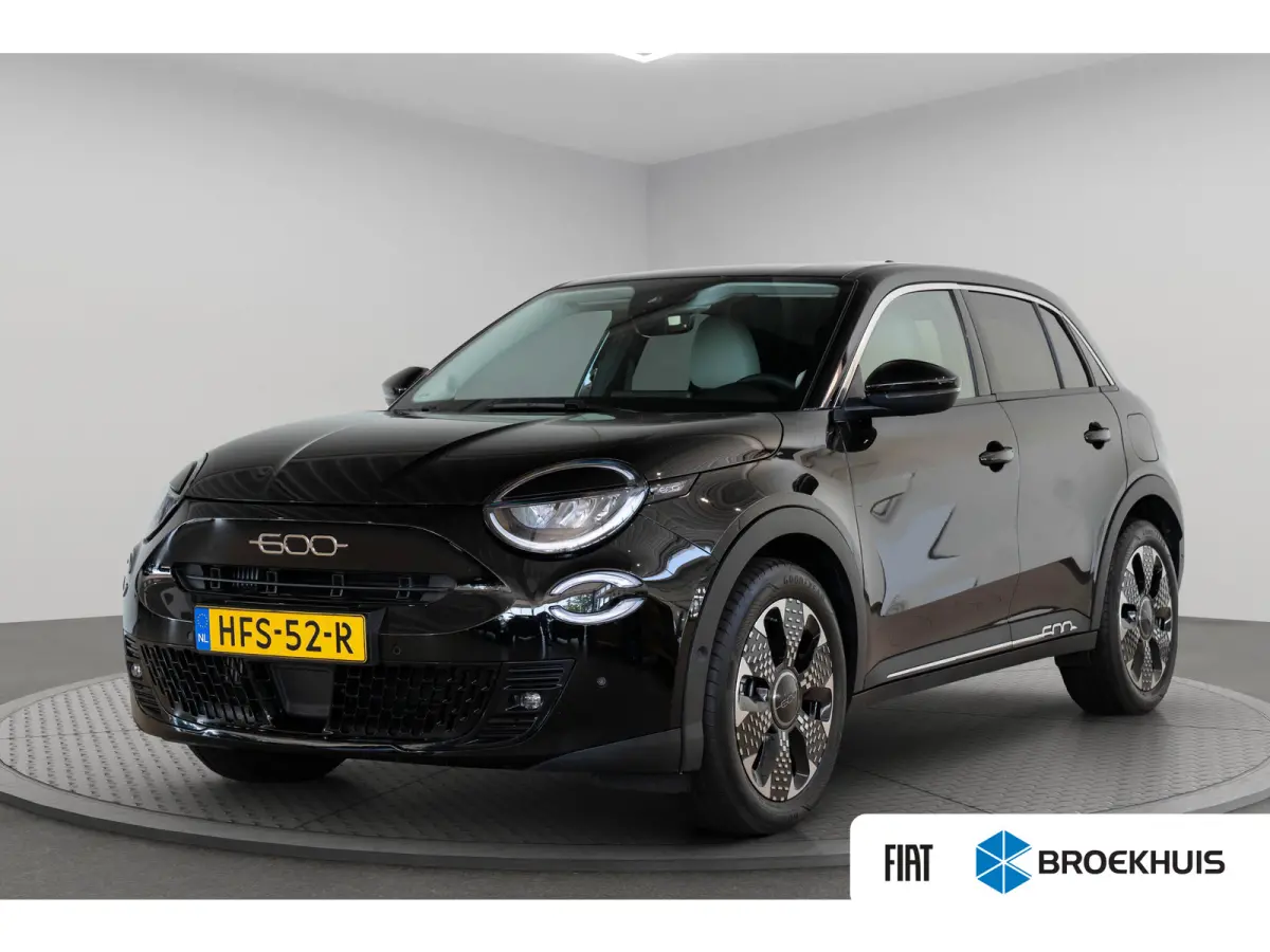1.2 Hybrid La Prima | Camera | Lederen Bekleding | Stoelverwarming | Navigatie | Climate Controle | Keyless | Apple Carplay & Android Auto |