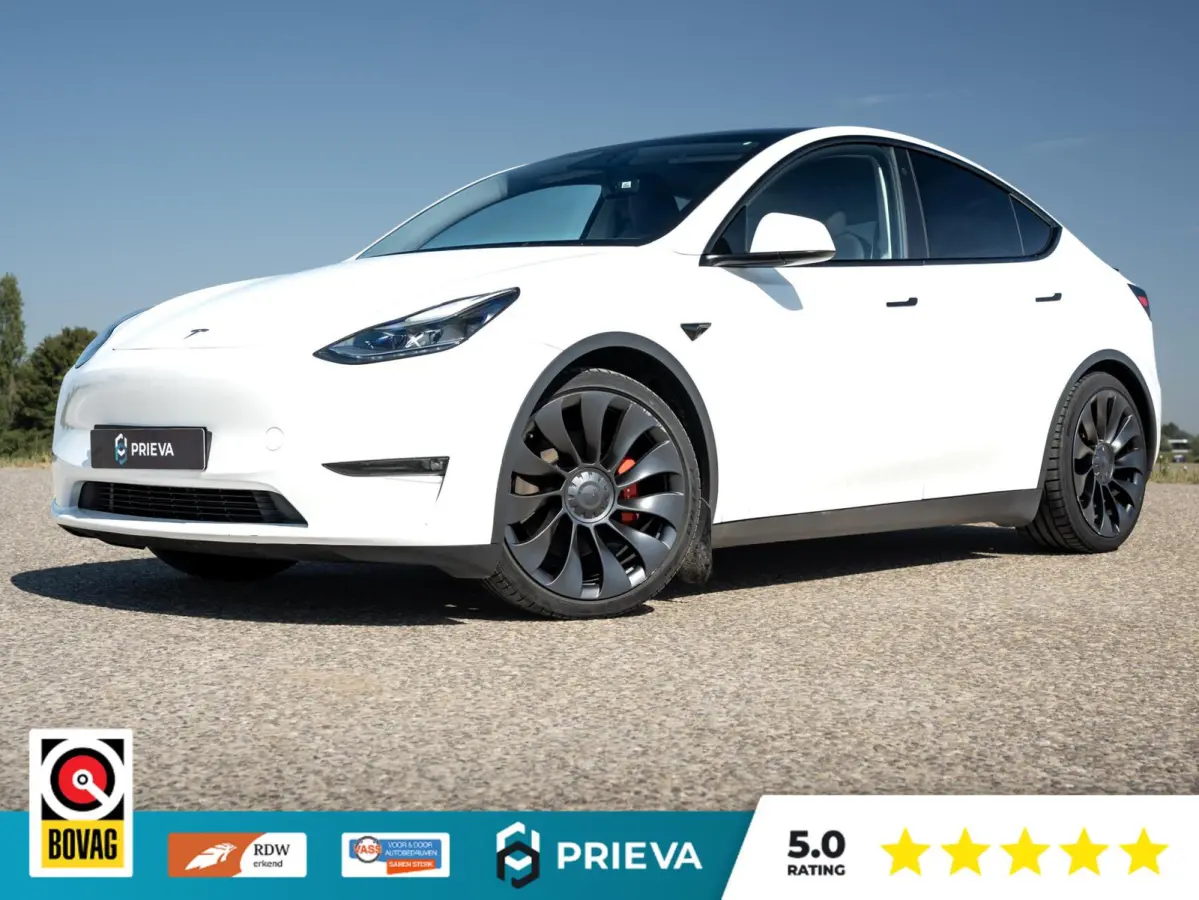 Performance AWD | 4WD | Panoramadak | ACC