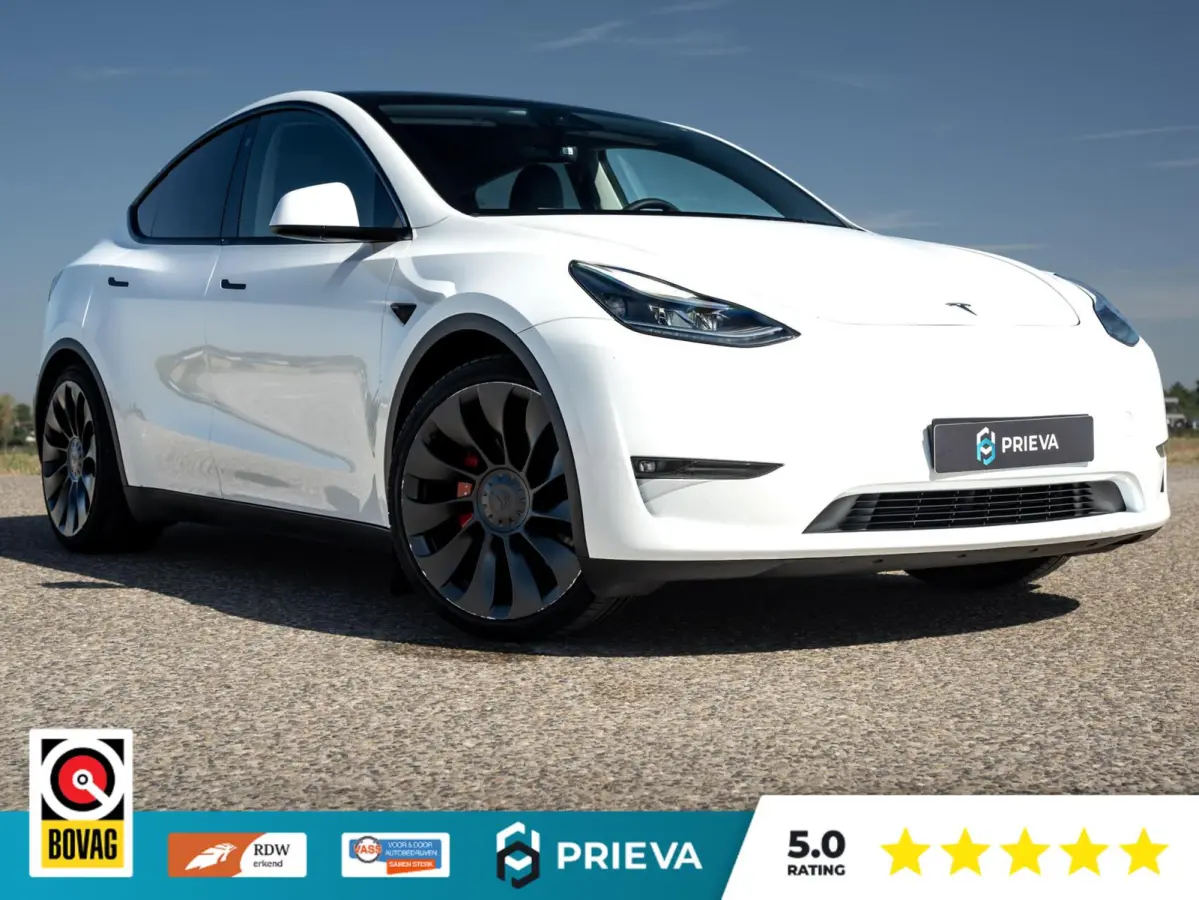 Performance AWD | 4WD | Panoramadak | ACC