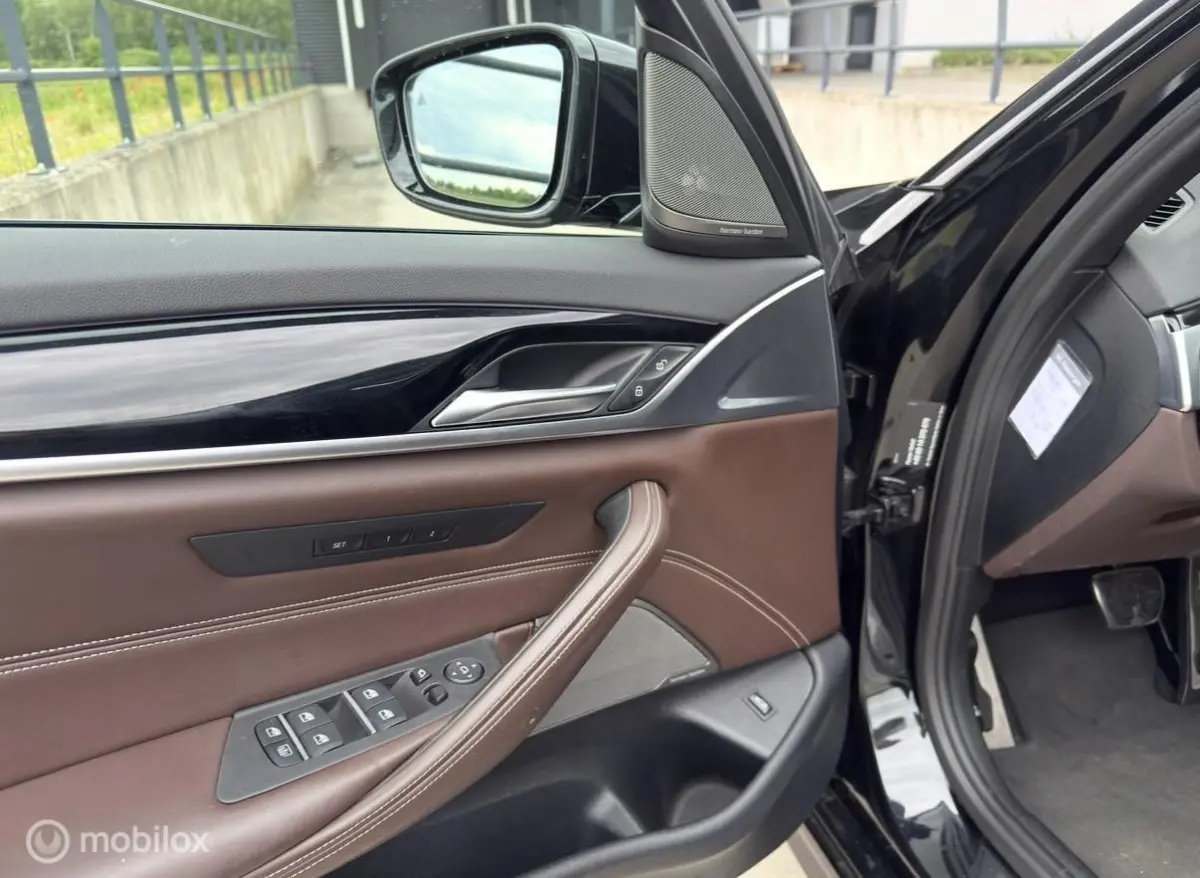 530i M-Sport xDrive High Executive Softclose