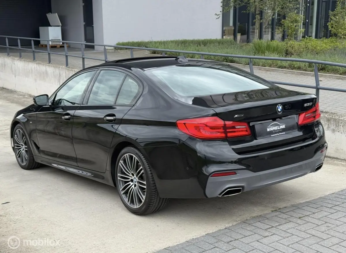 530i M-Sport xDrive High Executive Softclose