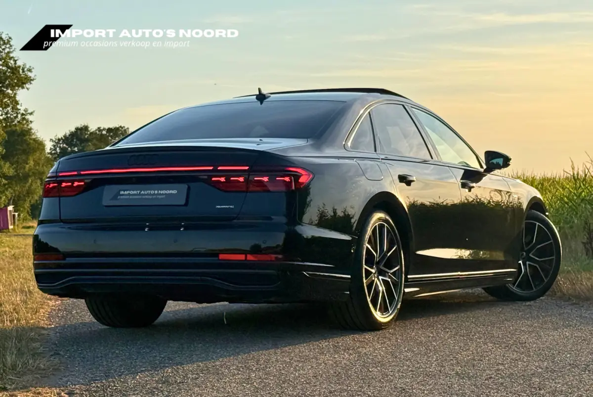 60 TFSI e quattro Audi Exclusive 4WS Lucht 360 Pano Massage B&O Headup Softclose Scherm