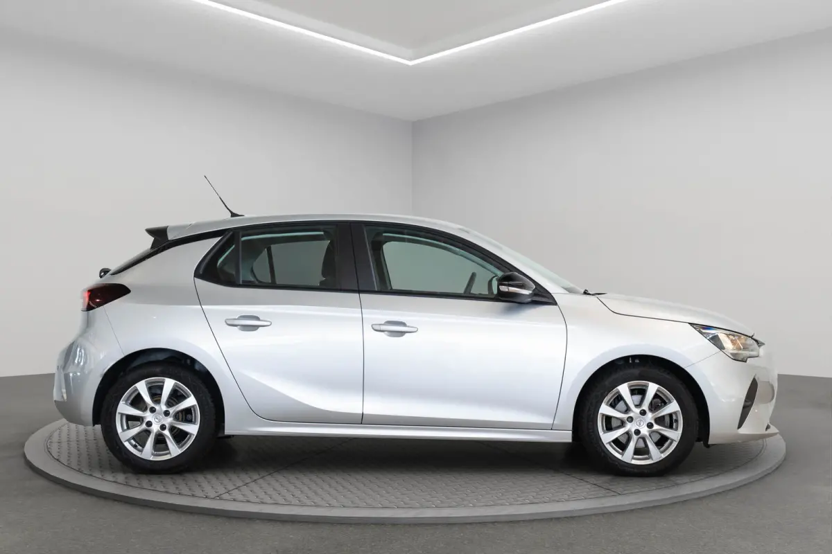 1.2 Turbo 100PK Edition | Apple Carplay & Android Auto | Parkeersensoren | Lichtmetalen velgen | Airco | Cruise Controle |