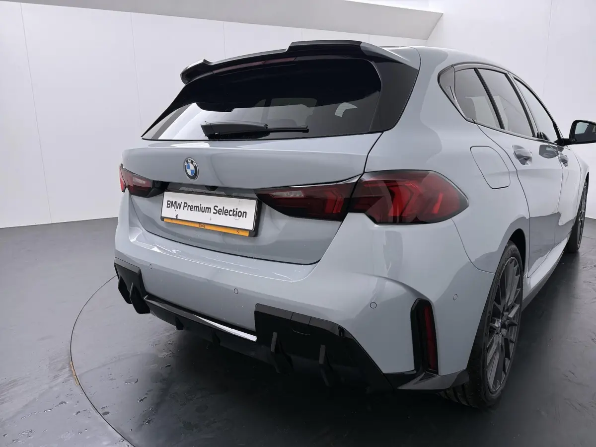 120 | M-Sport Pro | Harman Kardon | Panoramadak | Adaptive Cruise