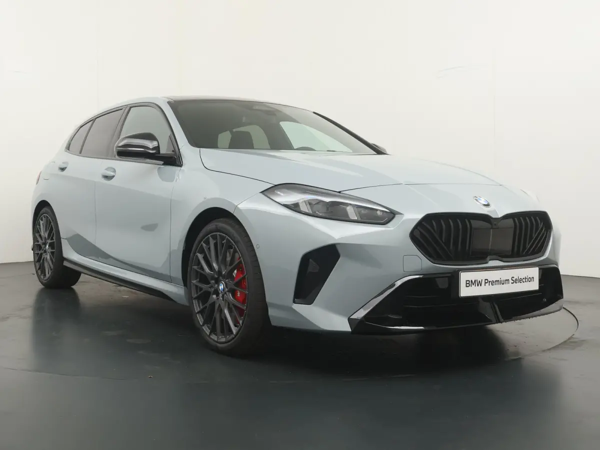 120 | M-Sport Pro | Harman Kardon | Panoramadak | Adaptive Cruise