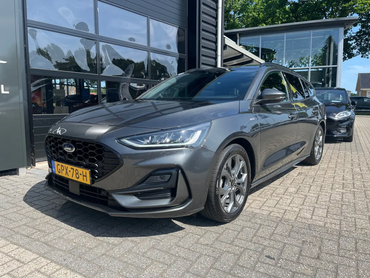 1.0 155PK AUTOMAAT Hybrid ST Line | NAVIGATIE+ APPLE CARPLAY ANDROID AUTO| STOEL, STUUR & VOORRUITVERWARMING| PARKEERSENSOREN V+A| LED KOPLAMPEN| CRUISE CONTROL|