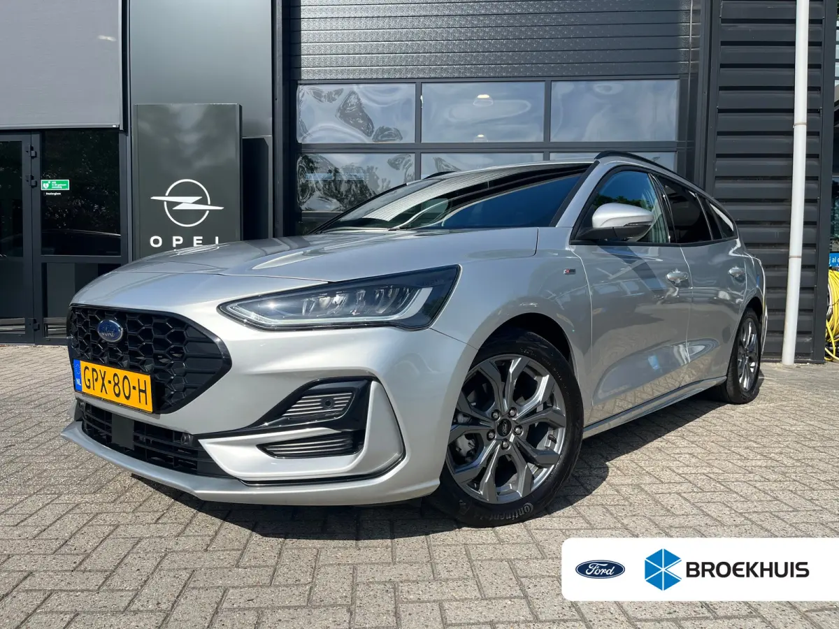 1.0 EcoBoost Hybrid ST Line AUTOMAAT | STOEL, STUUR &VOORRUITVERWARMING| CLIMATE CONTROL| PARKEERSENSOREN V+A| DAB| NAVIGATIE+ APPLE CARPLAY/ANDROID AUTO|