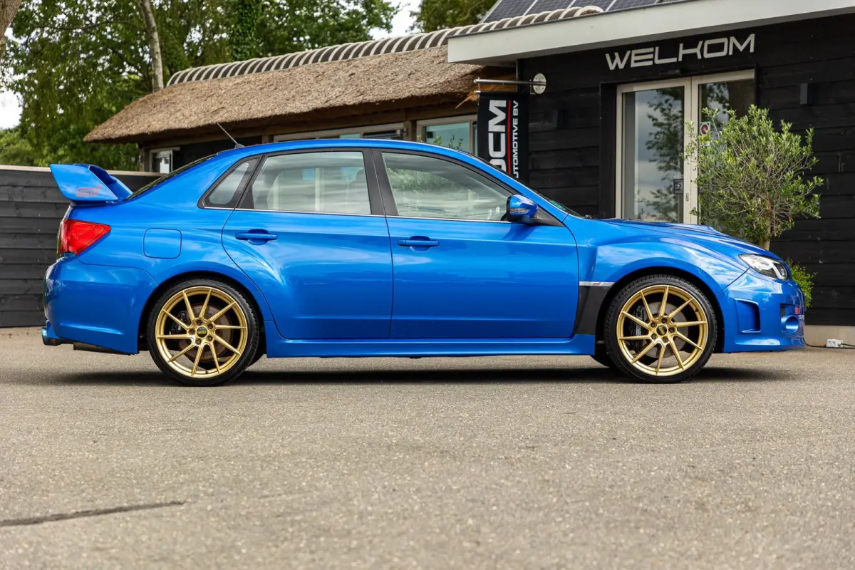 STI 2.5 T Sport WR Blue Pearl I Collector's item I Invidia uitlaatsysteem I Goed onderhouden I Uniek