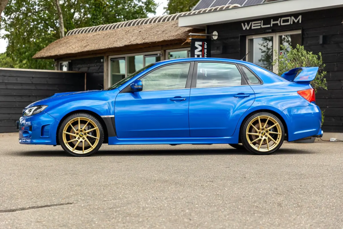 STI 2.5 T Sport WR Blue Pearl I Collector's item I Invidia uitlaatsysteem I Goed onderhouden I Uniek