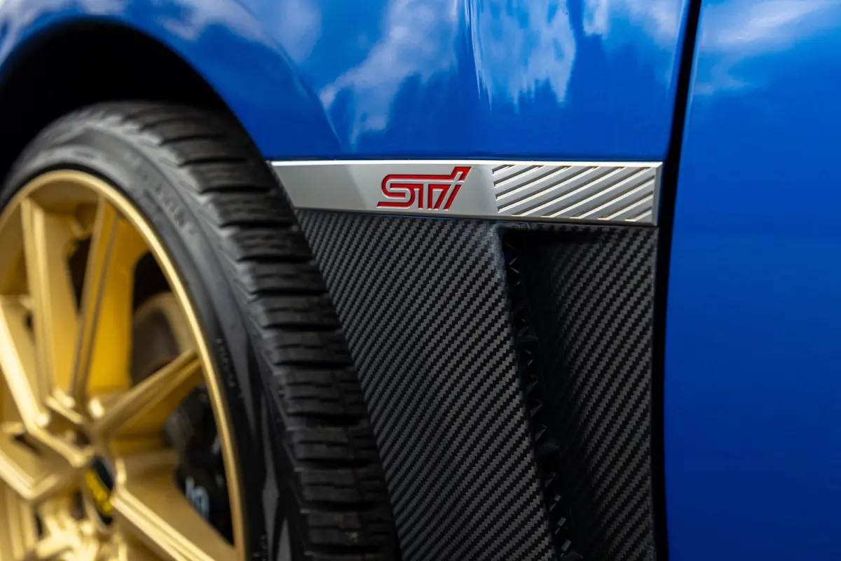STI 2.5 T Sport WR Blue Pearl I Collector's item I Invidia uitlaatsysteem I Goed onderhouden I Uniek