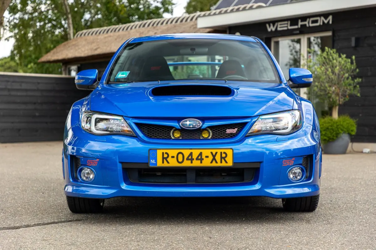 STI 2.5 T Sport WR Blue Pearl I Collector's item I Invidia uitlaatsysteem I Goed onderhouden I Uniek