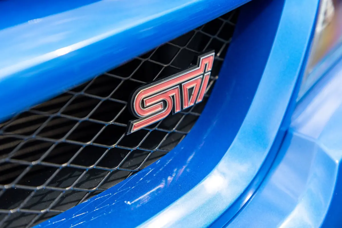 STI 2.5 T Sport WR Blue Pearl I Collector's item I Invidia uitlaatsysteem I Goed onderhouden I Uniek