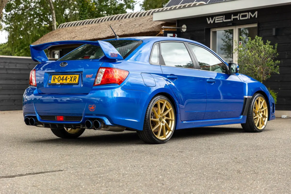 STI 2.5 T Sport WR Blue Pearl I Collector's item I Invidia uitlaatsysteem I Goed onderhouden I Uniek