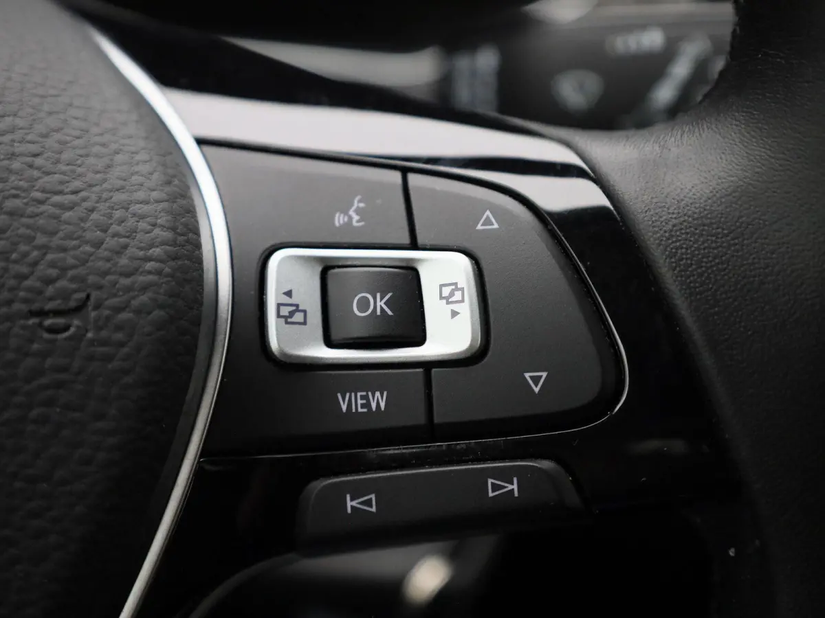 1.5 TSI Style Business | 150 PK | Apple Carplay / Android Auto | Elektrische Kofferklep | Virtual Cockpit | Parkeersensoren |