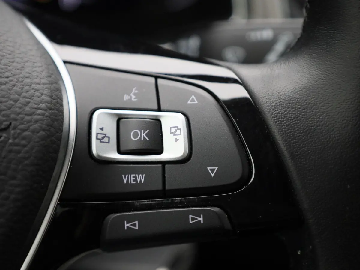 1.5 TSI Style Business | 150 PK | Apple Carplay / Android Auto | Elektrische Kofferklep | Virtual Cockpit | Parkeersensoren |