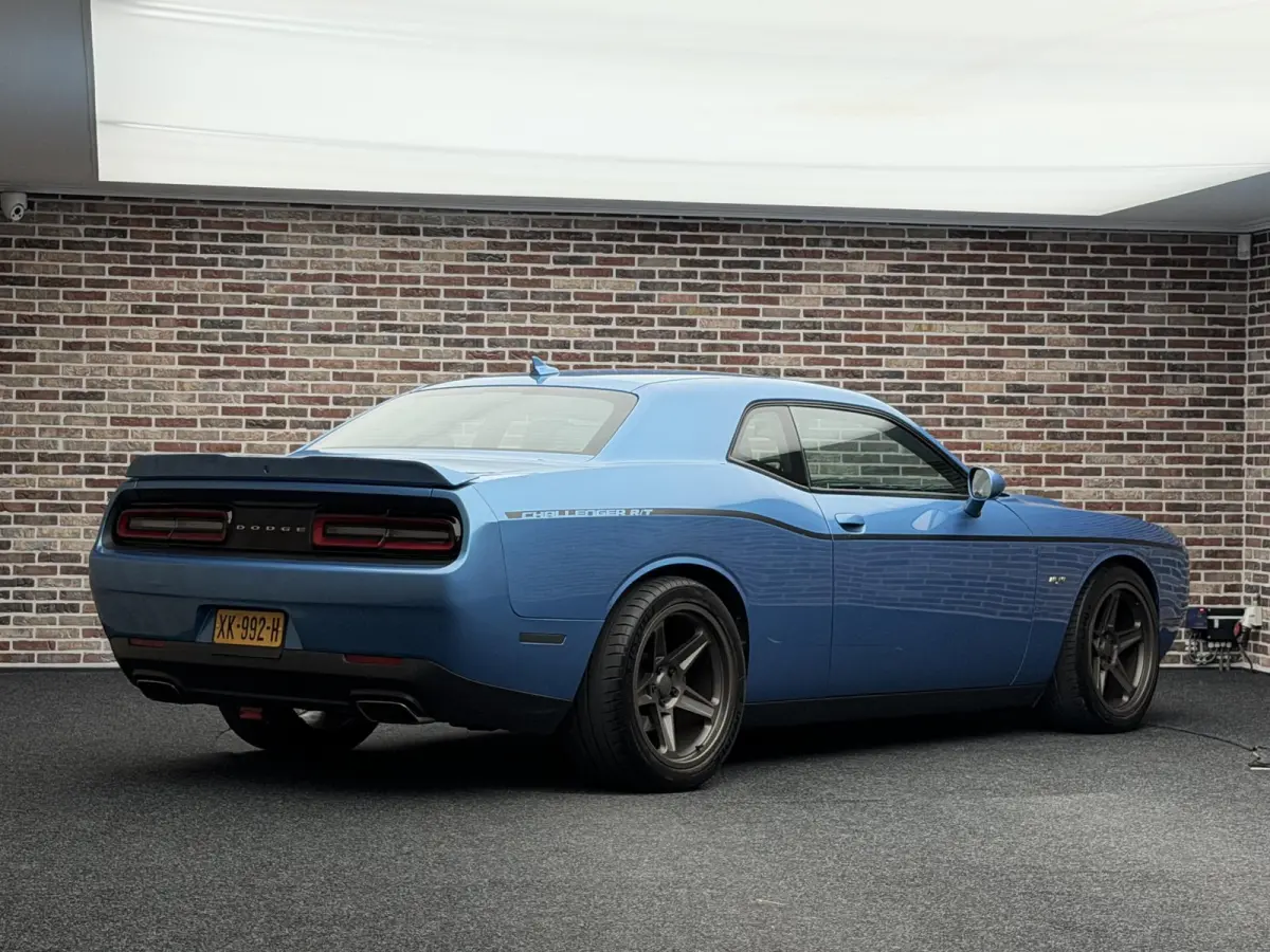 5.7 V8 R/T Plus SUPER TRACK PACK