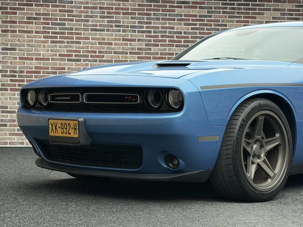 5.7 V8 R/T Plus SUPER TRACK PACK