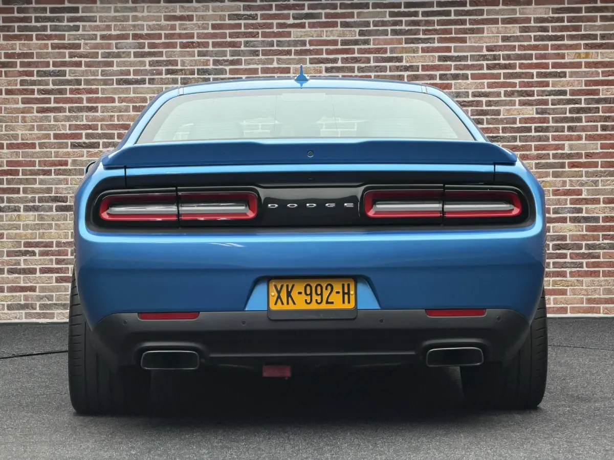 5.7 V8 R/T Plus SUPER TRACK PACK