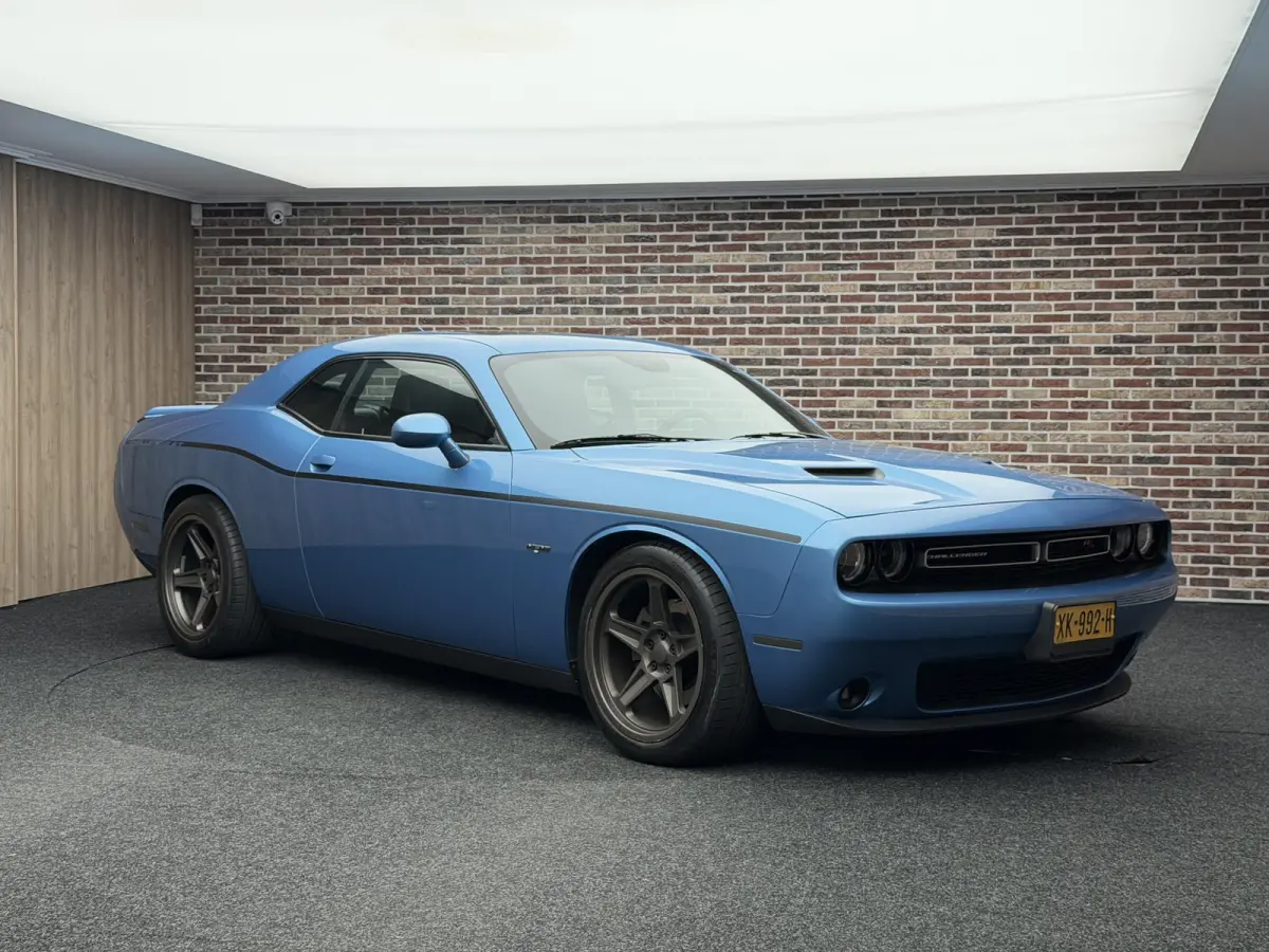 5.7 V8 R/T Plus SUPER TRACK PACK