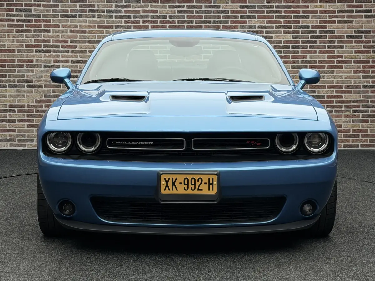 5.7 V8 R/T Plus SUPER TRACK PACK