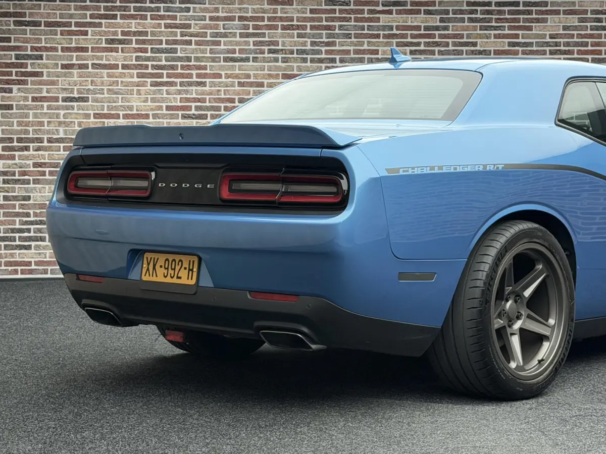 5.7 V8 R/T Plus SUPER TRACK PACK