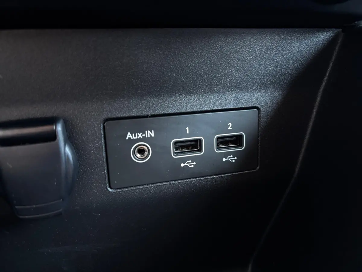1.6 E-Tech Hybrid 145 PK Equilibre ✅ LED ✅ CarPlay ✅ Navi