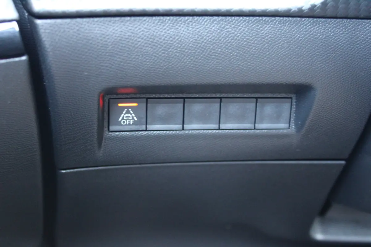 1.2 PureTech GT Pack Stoelverwarming | Adaptive Cruise Control | Navigatie | Focal HiFi | Android Auto/Apple Carplay