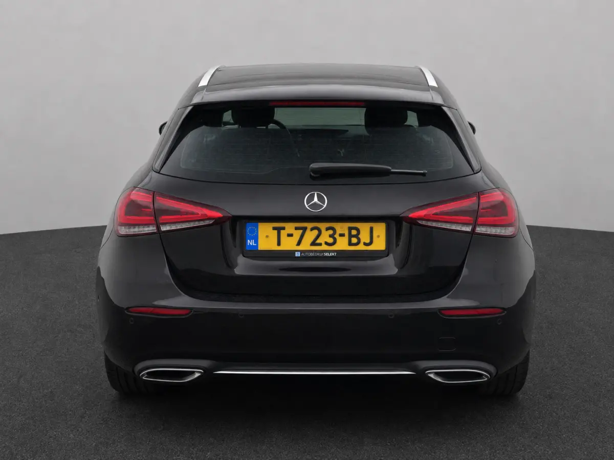 200 | Widescreen | Carplay | Sfeerverlichting | AMG velgen | Camera | Stoelver. | Dealer onderhouden | A200