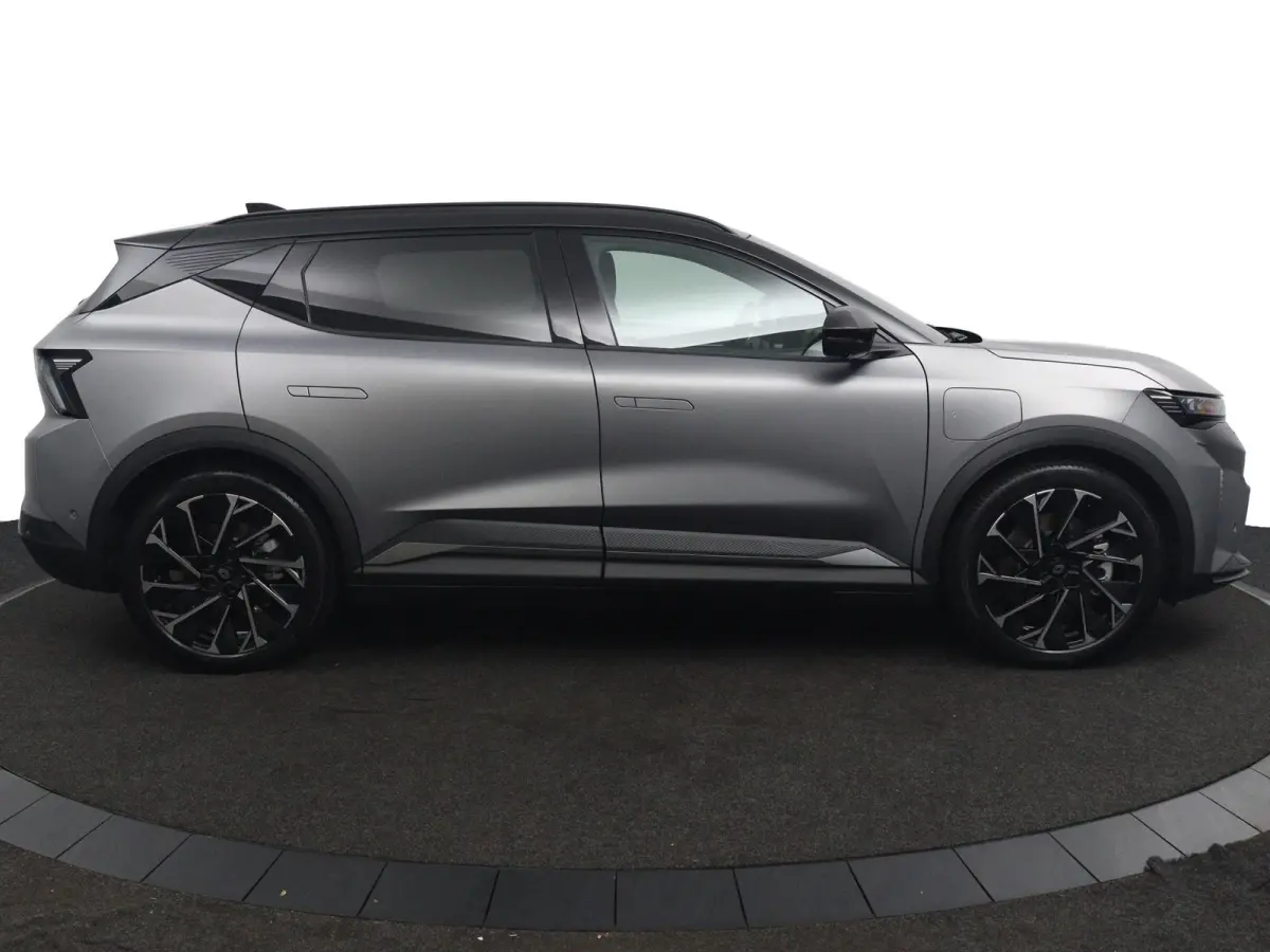 esprit Alpine 220 pk long range |  advanced driving assist & augmented vision | Harman Kardon | Panoramadak |