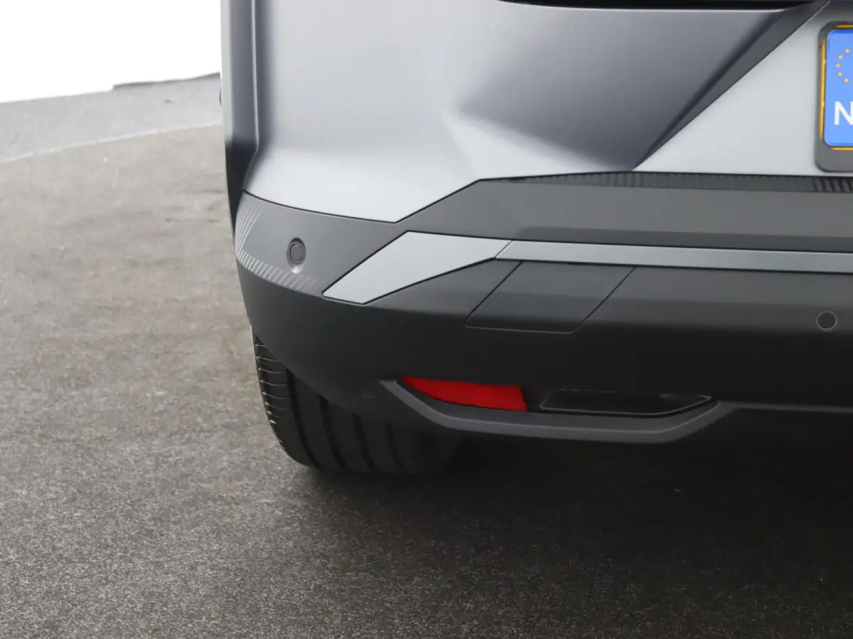 esprit Alpine 220 pk long range |  advanced driving assist & augmented vision | Harman Kardon | Panoramadak |