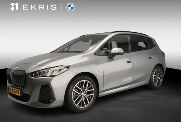 218i | M-Sportpakket | LED | Navigatie | Trekhaak | Panoramadak | Sportstoelen | DAB | Harman-kardon sound | Alu 18 inch