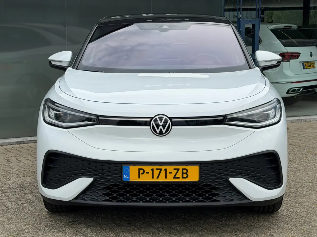 ID.5 Pro 77 kWh SOH 93.77%Dealer onderhouden/Eerste eigenaar/IQ Ligh
