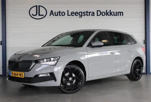 1.0 TSI Sport Business Steel Grey | Carplay | Sportstoelen | Carplay | Clima | LED | Bluetooth | Cruise | 18" LMV | PDC