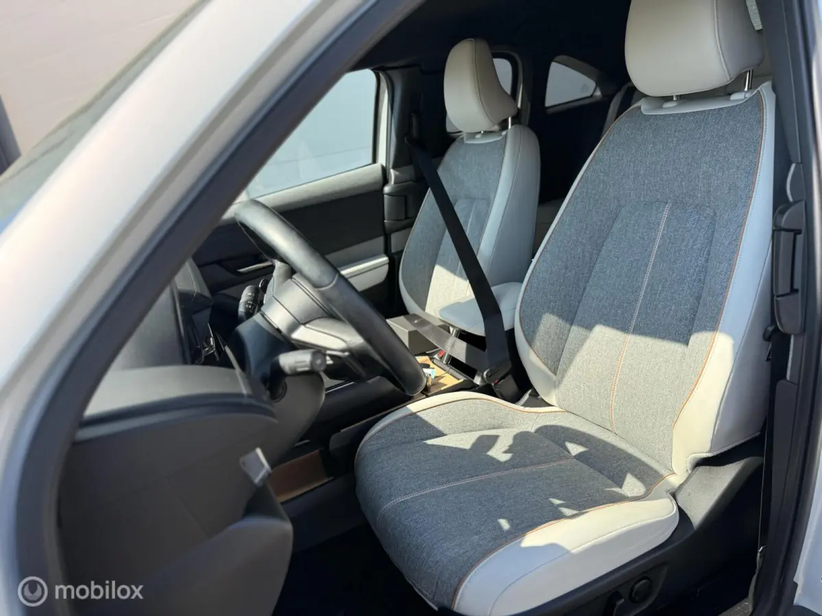 e-SkyActiv 145 Comfort 36 kWh | 45.188 km | SOH 93% | CCS | HUD