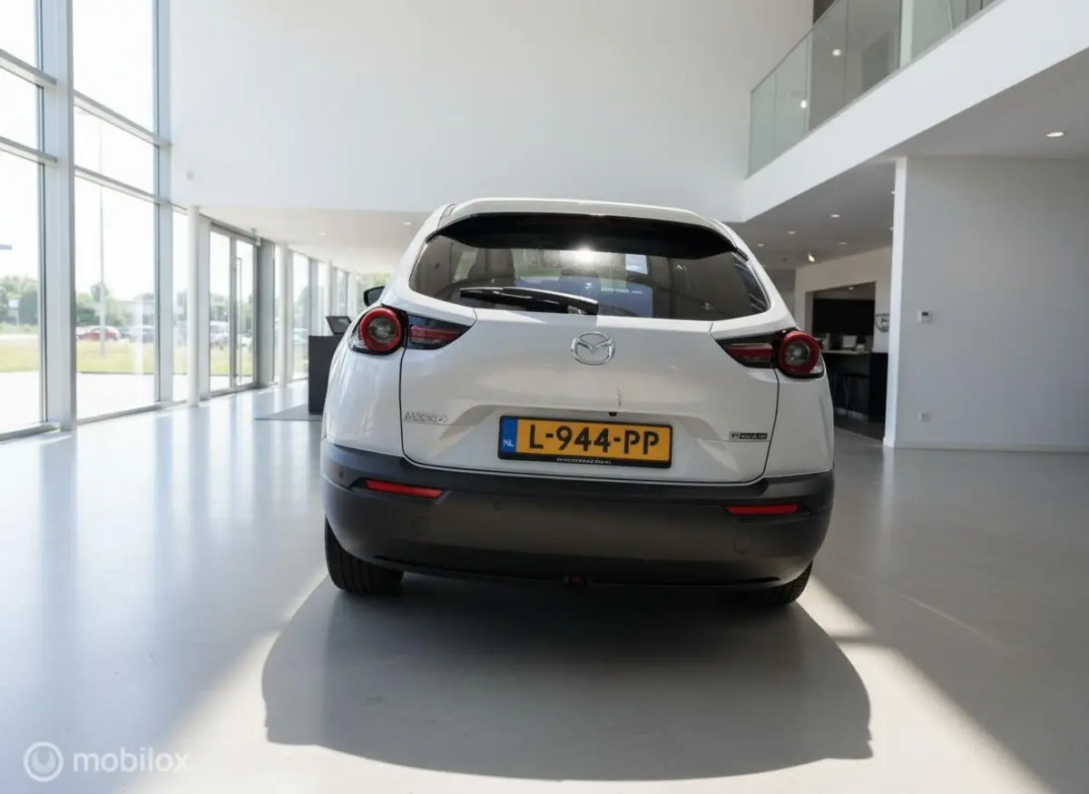 e-SkyActiv 145 Comfort 36 kWh | 45.188 km | SOH 93% | CCS | HUD
