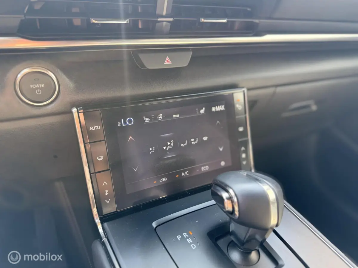 e-SkyActiv 145 Comfort 36 kWh | 45.188 km | SOH 93% | CCS | HUD