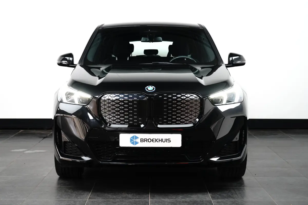 xDrive30 67 kWh M Sport | Camera | Cruise Control | BTW-Auto | Apple Carplay | Navigatie