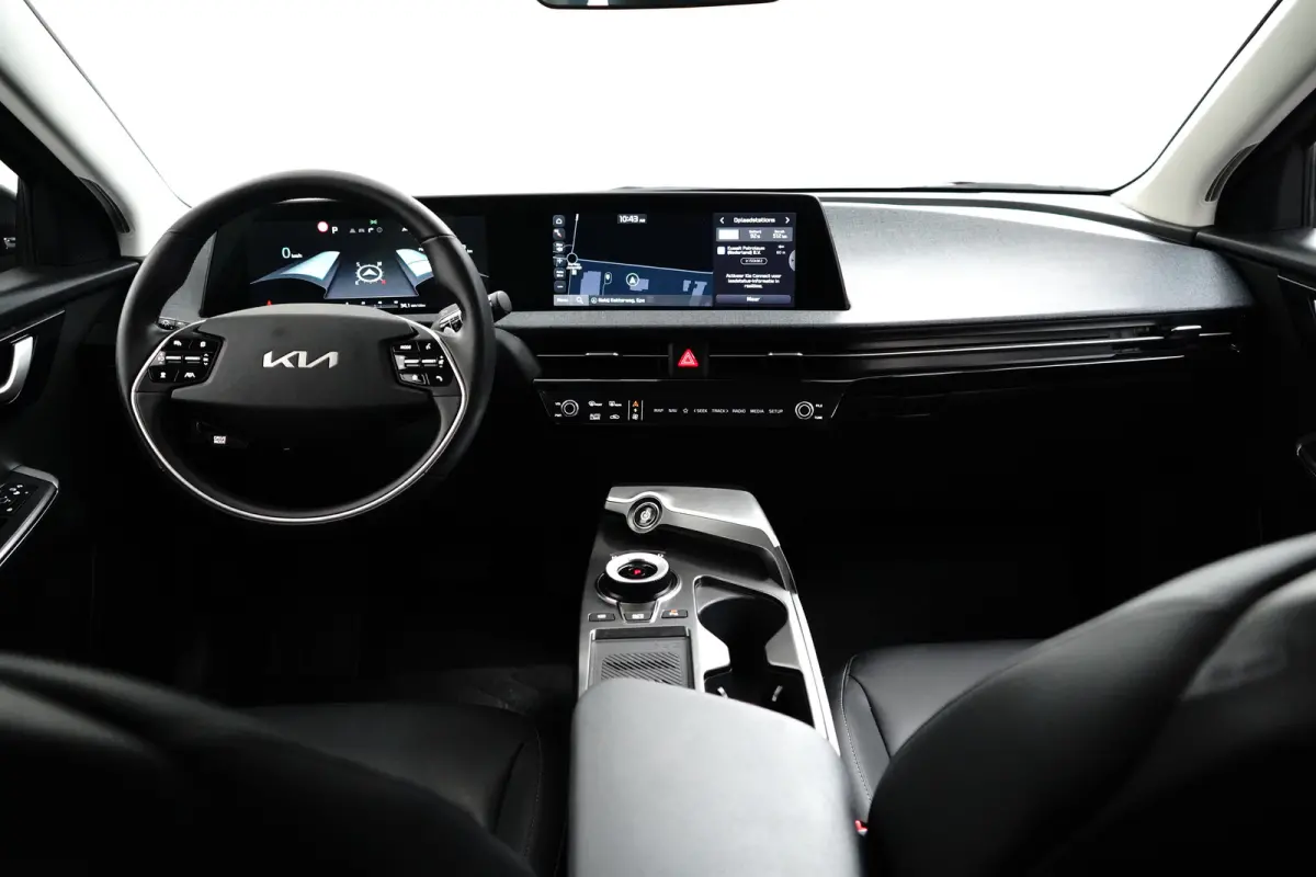 Edition 77.4 kWh | Stoelverwarming | Camera | Apple Carplay | Adap. Cruise | Leder | BTW-Auto