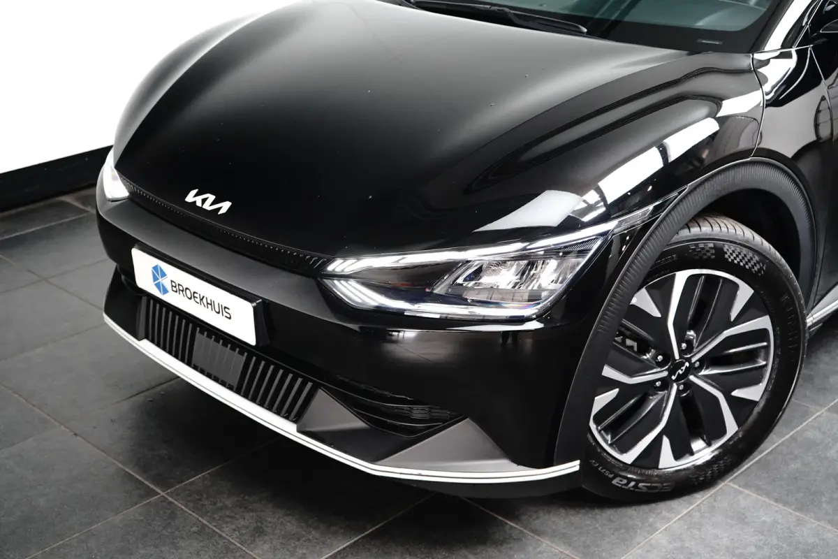 Edition 77.4 kWh | Stoelverwarming | Camera | Apple Carplay | Adap. Cruise | Leder | BTW-Auto