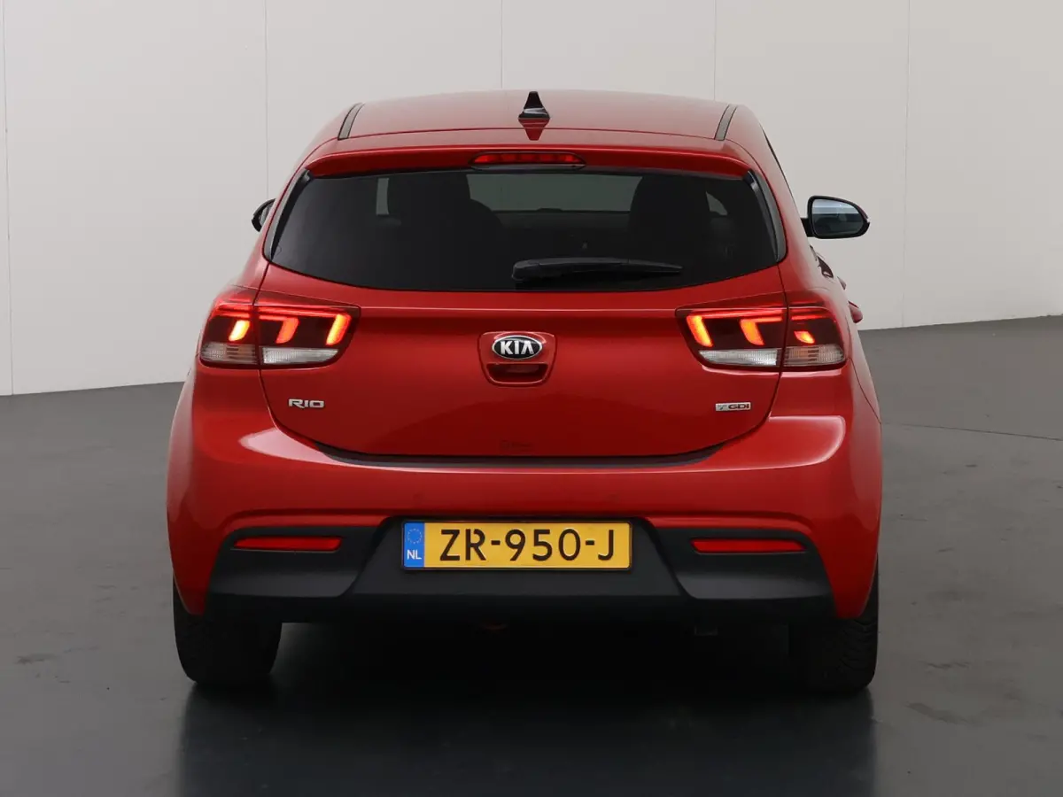 1.0 TGDI DynamicPlusLine | Keyless | Navigatie | Climate Control | Parkeercamera