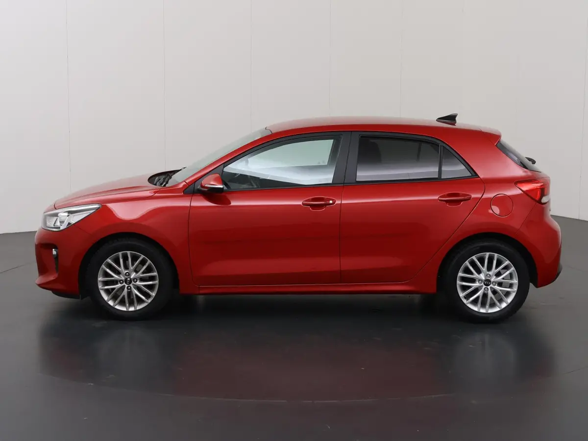 1.0 TGDI DynamicPlusLine | Keyless | Navigatie | Climate Control | Parkeercamera