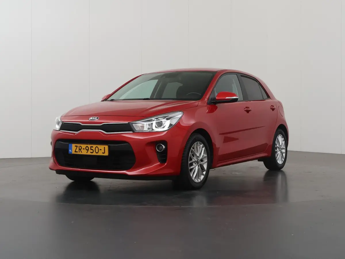 1.0 TGDI DynamicPlusLine | Keyless | Navigatie | Climate Control | Parkeercamera