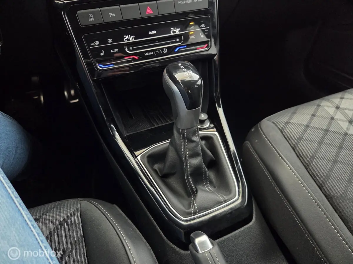1.5 TSI R-Line trekhaak|IQled|Stoelverw.|cam|nav|acc|lmv17