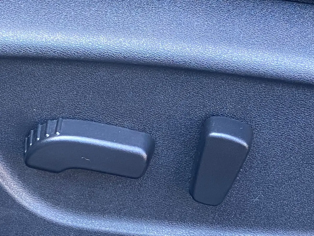 1.2 TEKNA PANO/360CAM/LANE/BLINDSPOT/KEYLESS