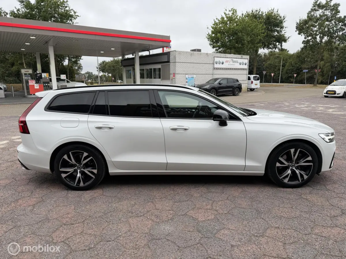 2.0 T8 Recharge AWD R-Design | Clima | Cruise | Carplay | Stoelverwarming | LED V+A | LMV!